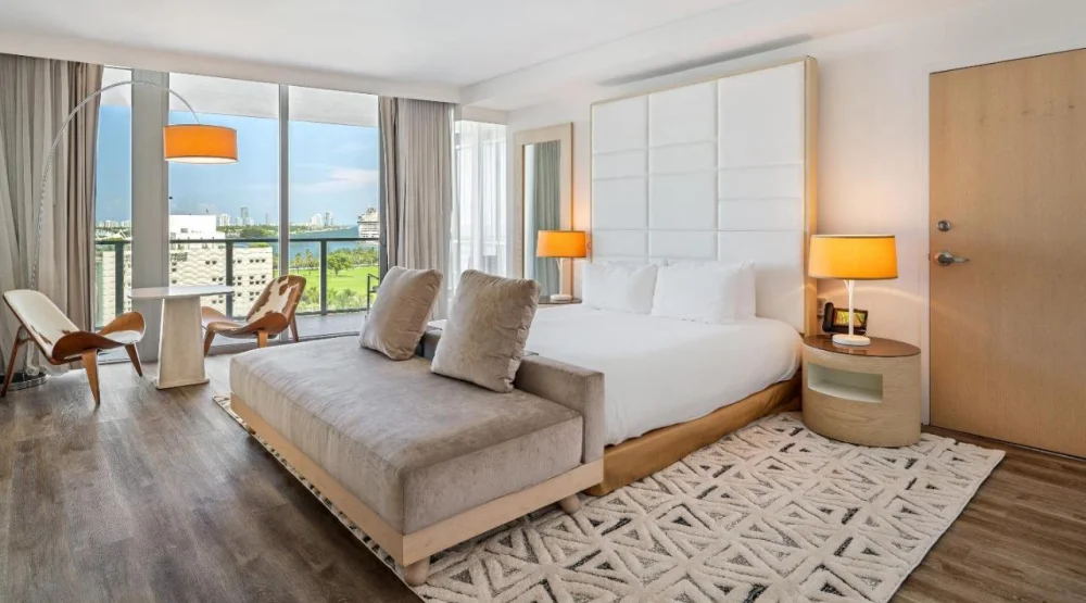 Deluxe Bay View King with Balcony at The Grayson Miami