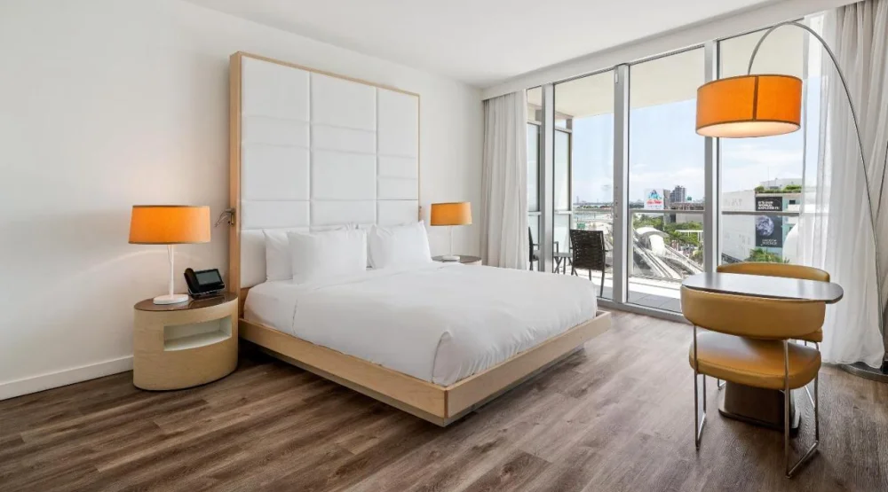 Bay View King with Balcony at The Grayson Miami