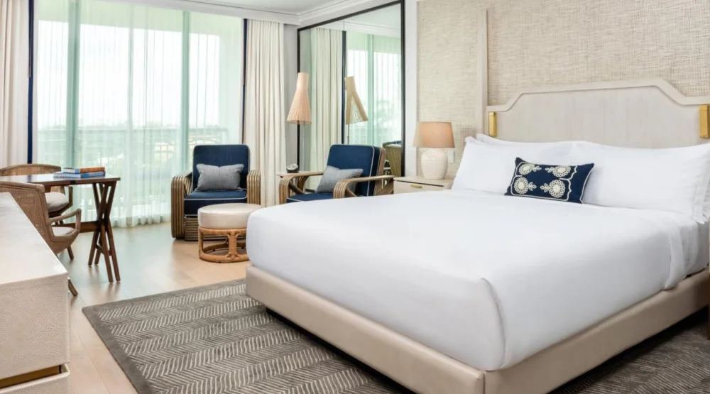 Partial Bayview One King Bed at The Ritz-Carlton Coconut Grove