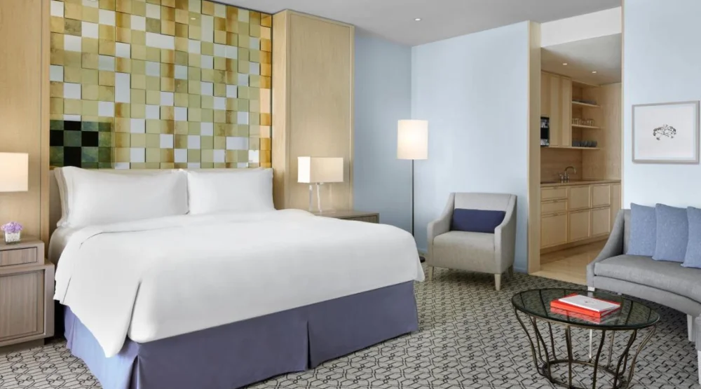 Astor Luxe Guest Room, One King, Oceanfront at The St. Regis Bal Harbour Resort Hotel