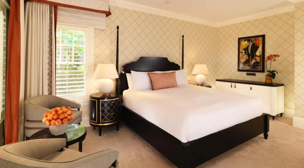 Bungalow King Room at The Beverly Hills Hotel