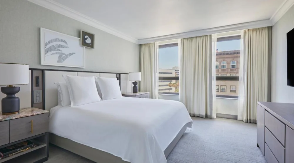 King Suite with City View at Beverly Wilshire, A Four Seasons Hotel
