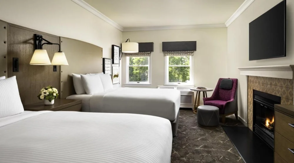 Deluxe Queen Room at Fairmont Sonoma Mission Inn & Spa