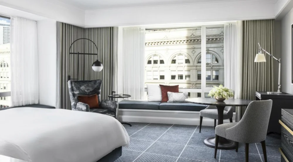 Deluxe King Room with View at Four Seasons Hotel San Francisco