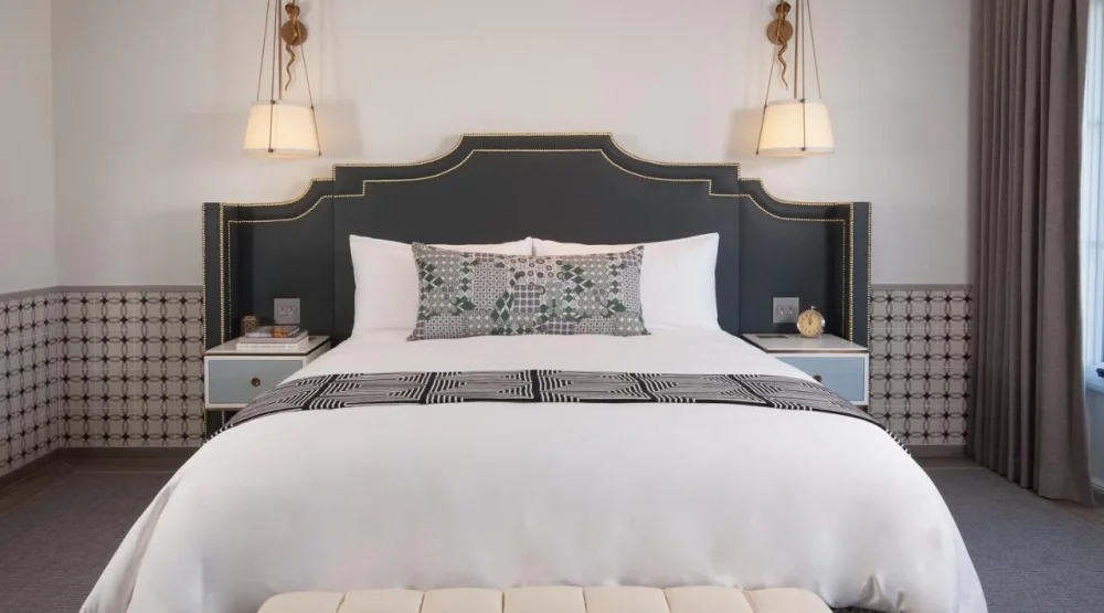 Standard King Room at Hotel Californian