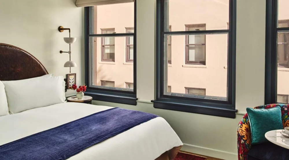 King Room with Courtyard View at Hotel Per La Autograph Collection