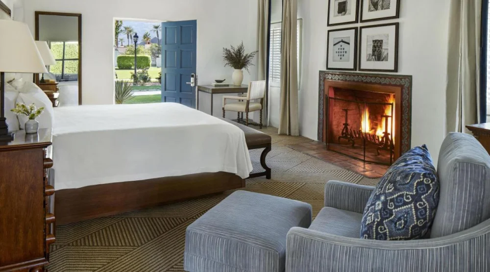 Vintage Casita - One King at La Quinta Resort & Club Curio Collection by Hilton