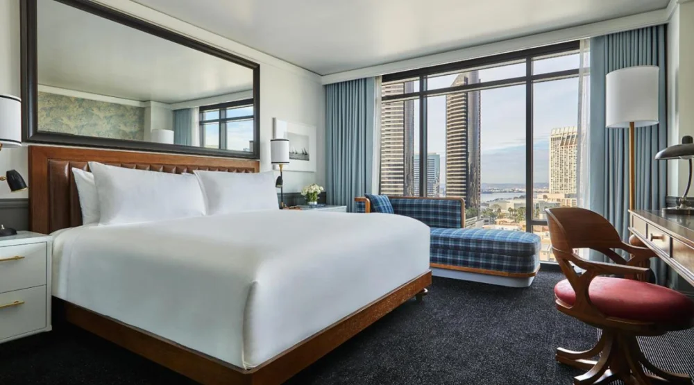 Bay King at Pendry San Diego