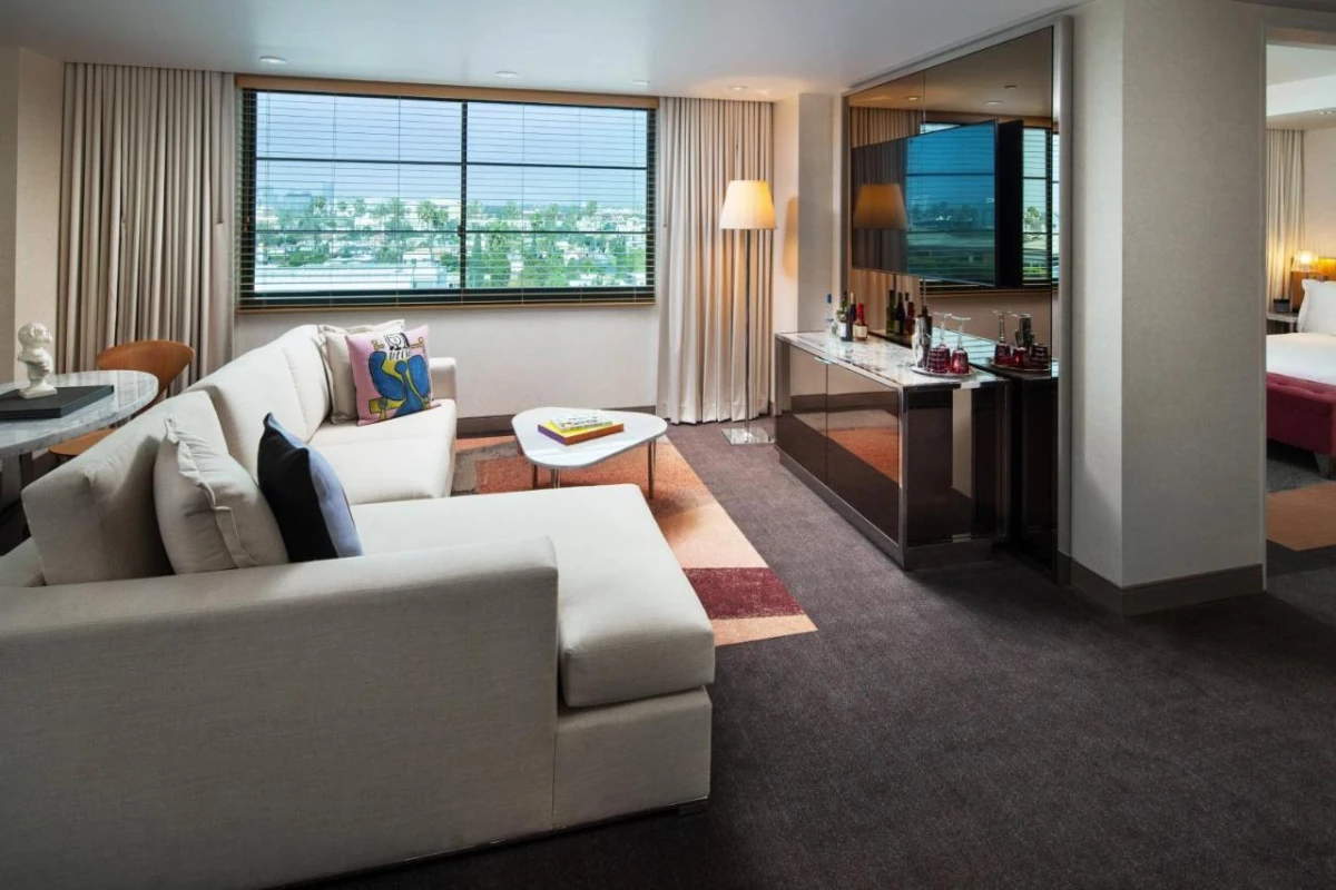 SLS Beverly Hills Hotel - Hotel Photo 17