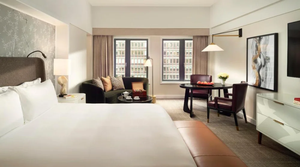 Premier Deluxe King Room at Mandarin Oriental Boston