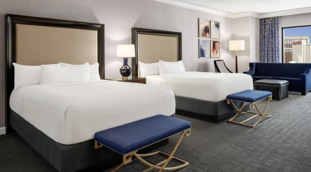 Augustus Strip View, Two Queens, at Caesars Palace Hotel & Casino