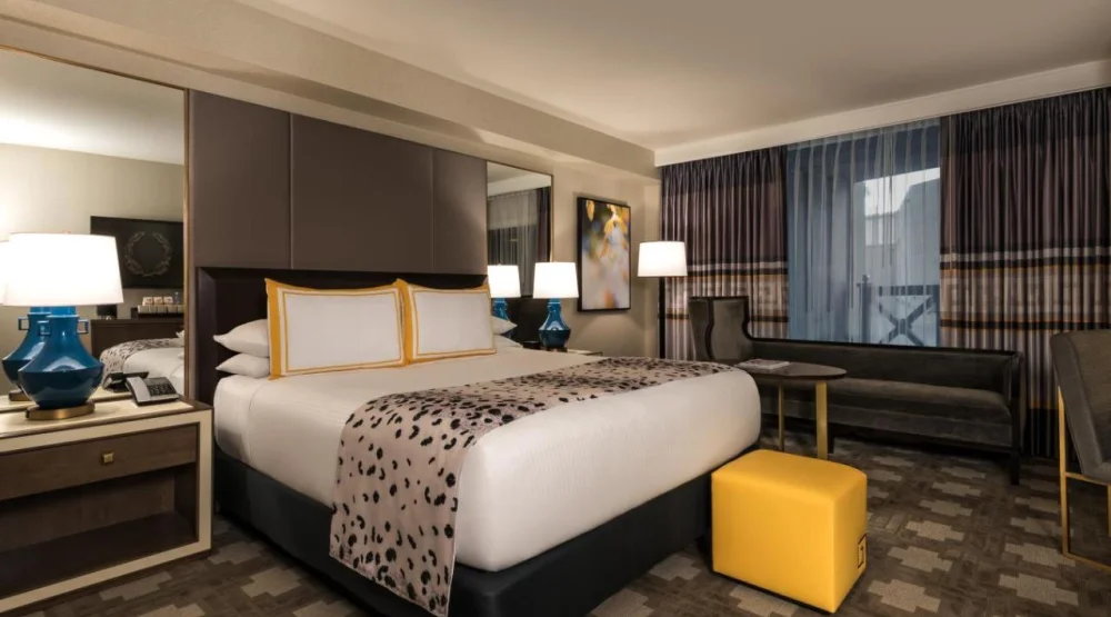 Julius Signature Suite, One King at Caesars Palace Hotel & Casino