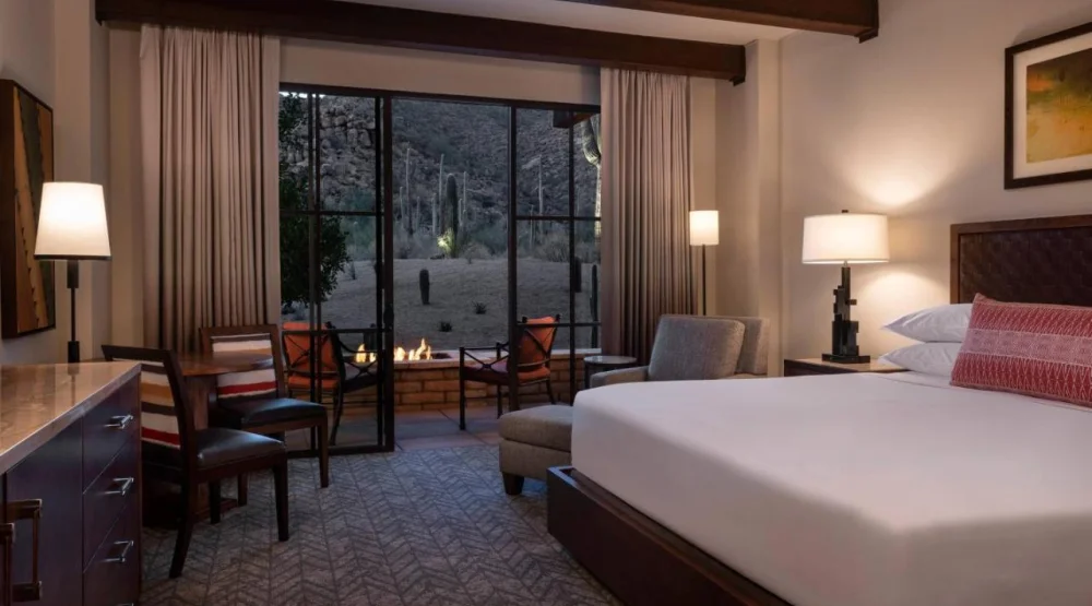 Fireside Mountain View, Guest Room, One King, Ground Floor at The Ritz-Carlton Dove Mountain