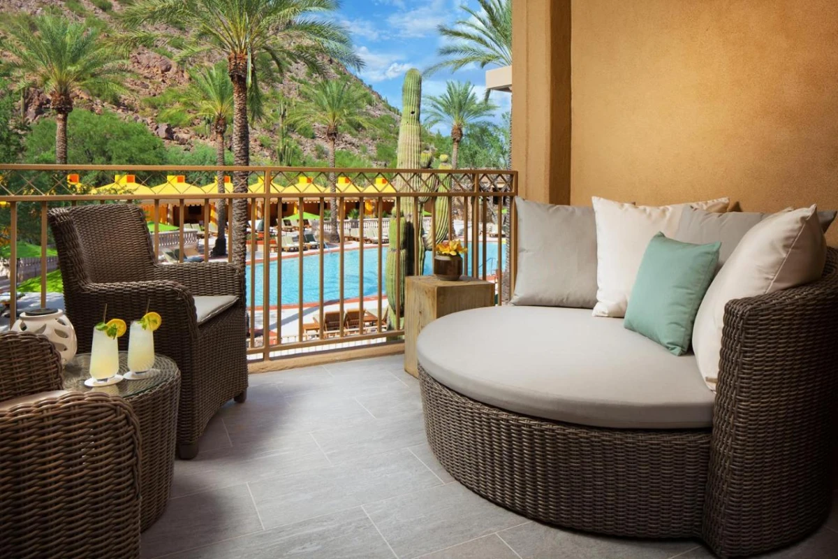 The Canyon Suites at The Phoenician Luxury Collection - Hotel Photo 2