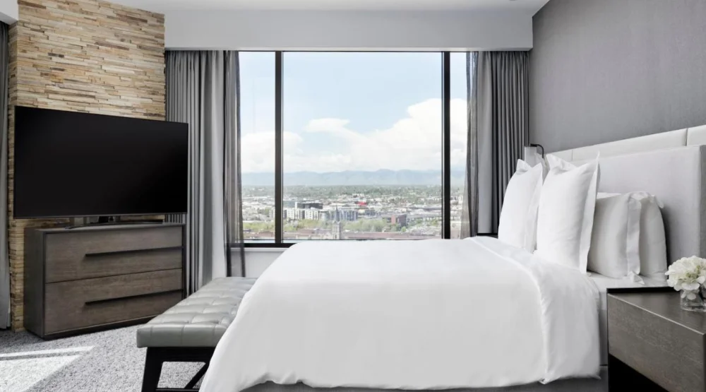 Premier Corner Room King at Four Seasons Hotel Denver