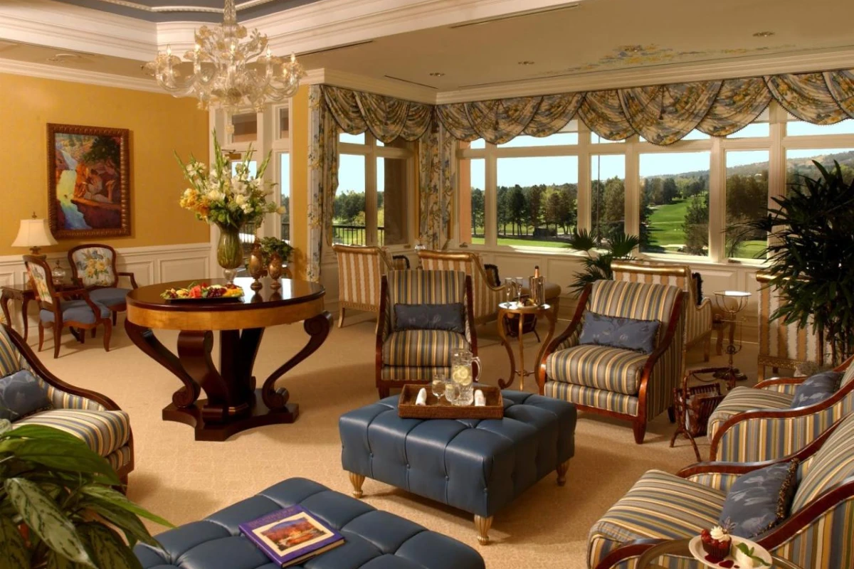 The Broadmoor - Hotel Photo 18