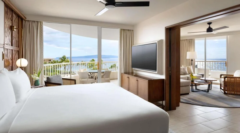 Kilohana Corner King Suite Ocean View at Fairmont Kea Lani Maui