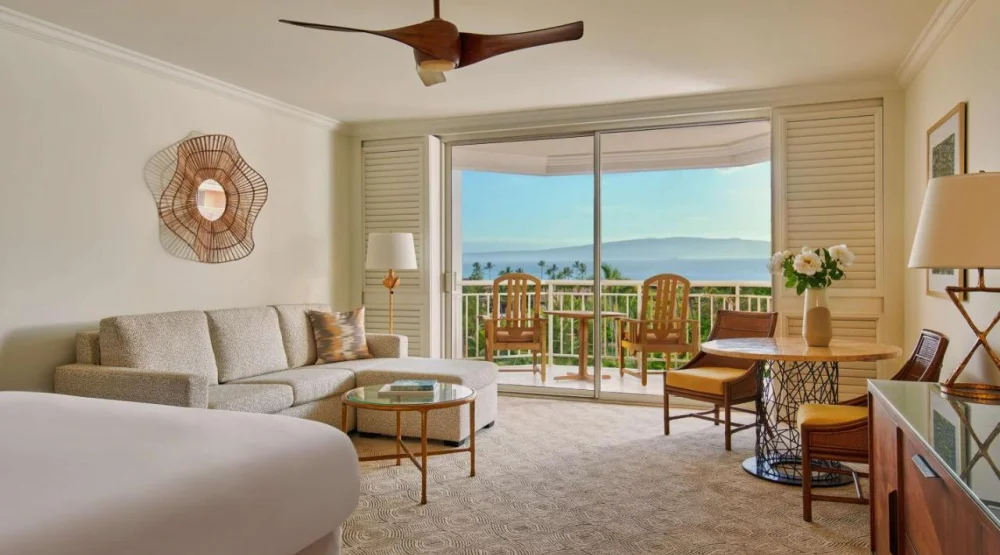 Napua King Room with Ocean View at Grand Wailea Resort Hotel & Spa