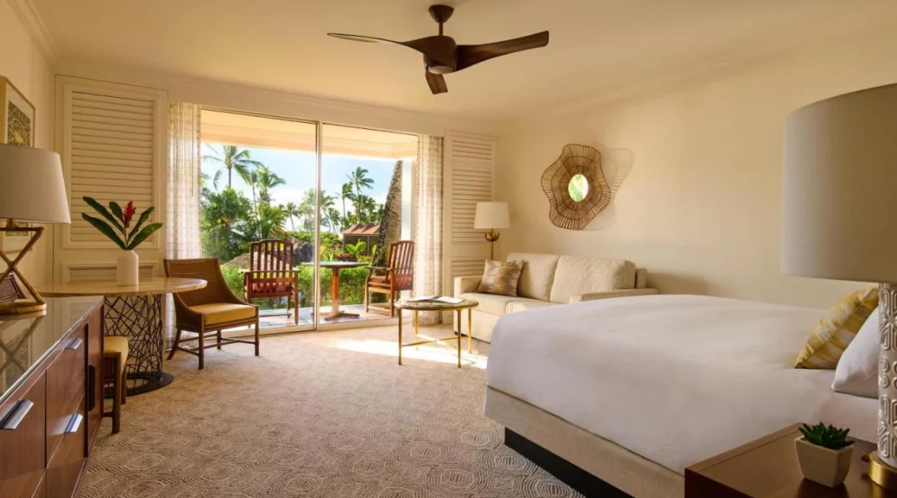 Lagoon King Room - Ground Floor at Grand Wailea Resort Hotel & Spa