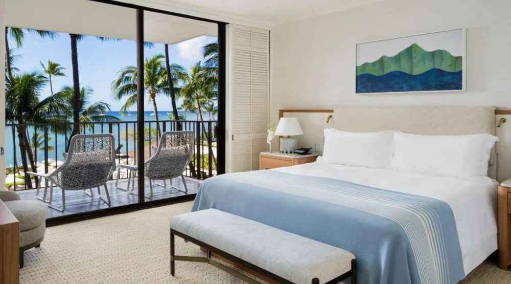 Ocean Suite King at Halekulani Hotel