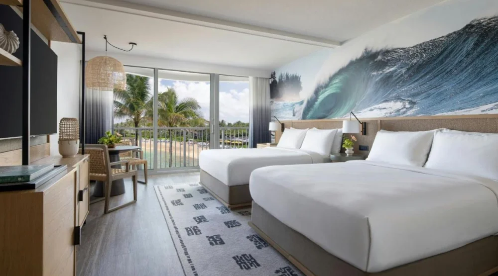 Resort Queen Room with Partial Ocean View - Low Floor at The Ritz-Carlton Oahu Turtle Bay