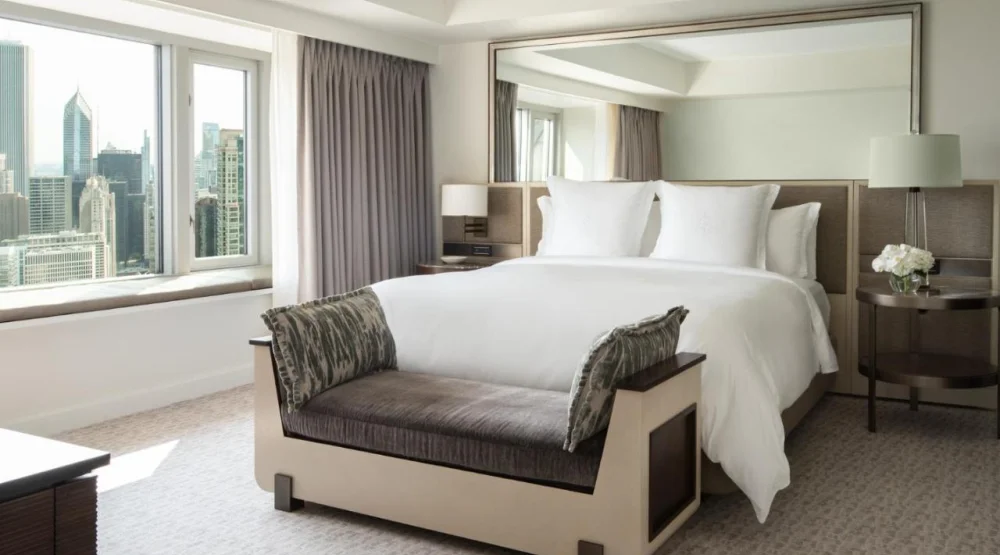 Deluxe One Bedroom King Suite at Four Seasons Hotel Chicago