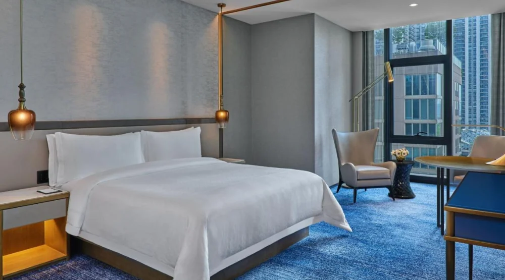 Superior King Room at The St. Regis Chicago