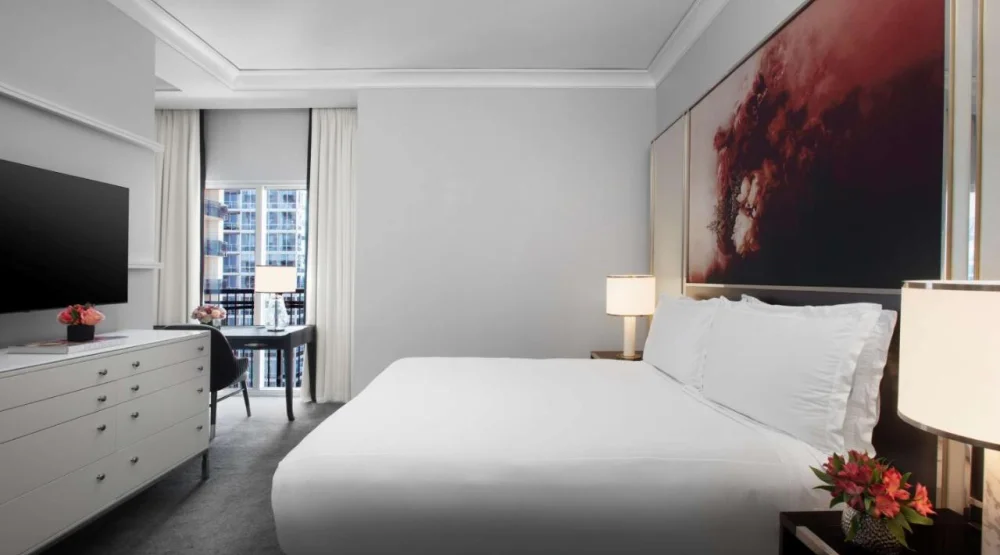 Junior Suite with Fireplace at Waldorf Astoria Chicago