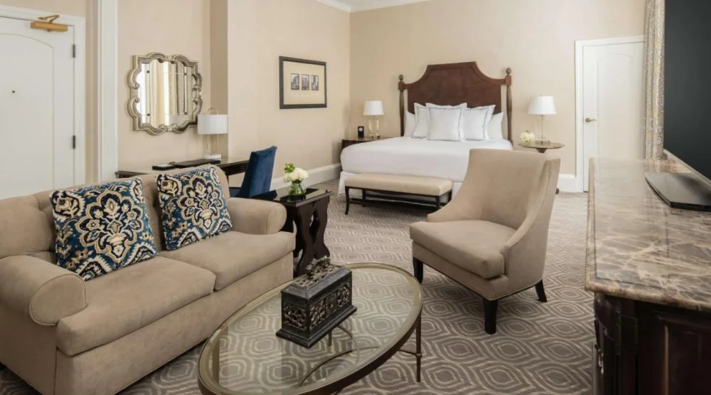 Superior King Room at The Roosevelt New Orleans