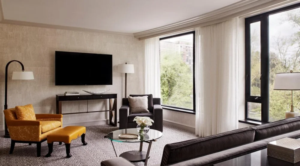 Senator Suite with King Bed at Four Seasons Boston