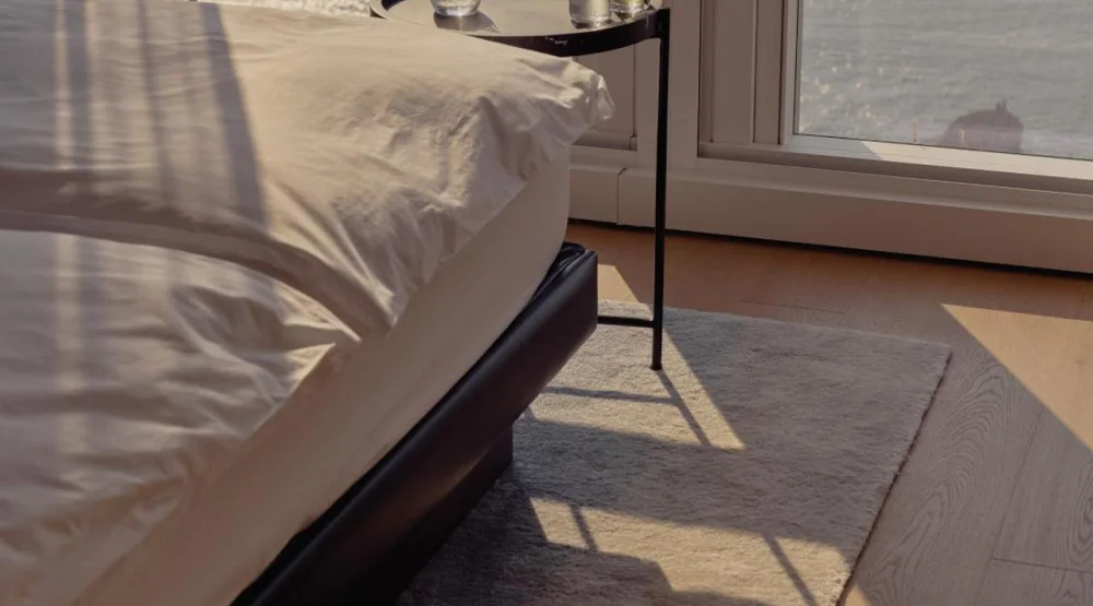 Deluxe River View Guestroom, One King Bed at Equinox Hotel New York