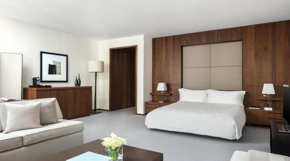 Junior Suite at The Langham New York Fifth Avenue