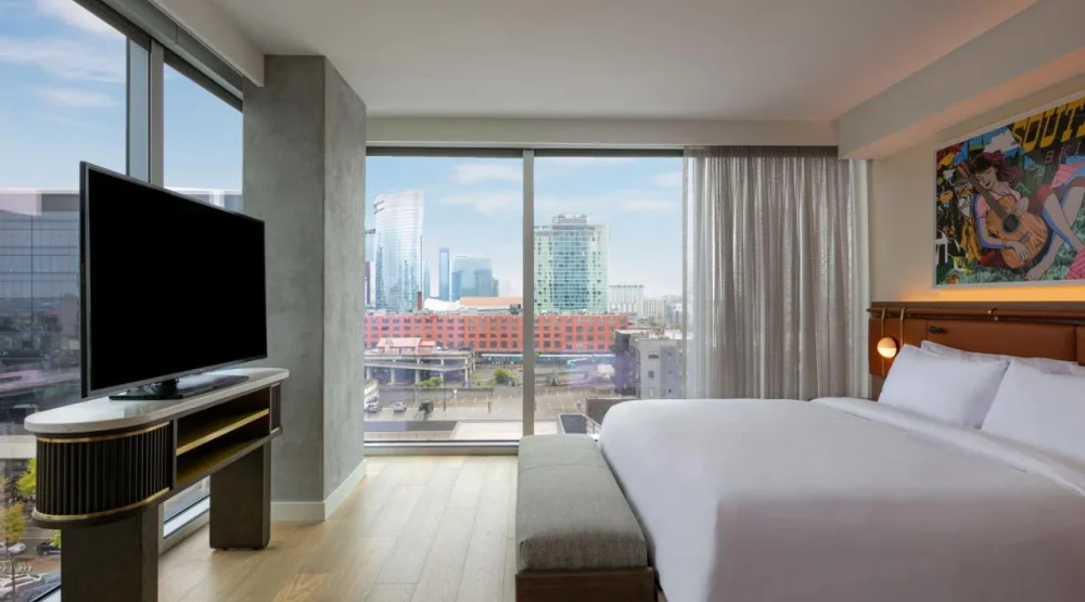Superior King, One King, City View at W Nashville