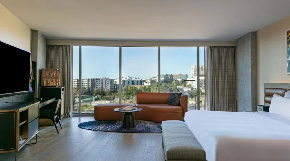 Studio Suite, One King at W Nashville