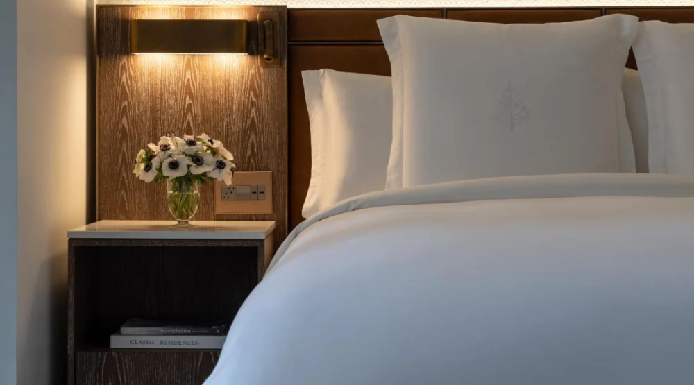 One Bedroom Apartment with King Bed at Four Seasons Houston