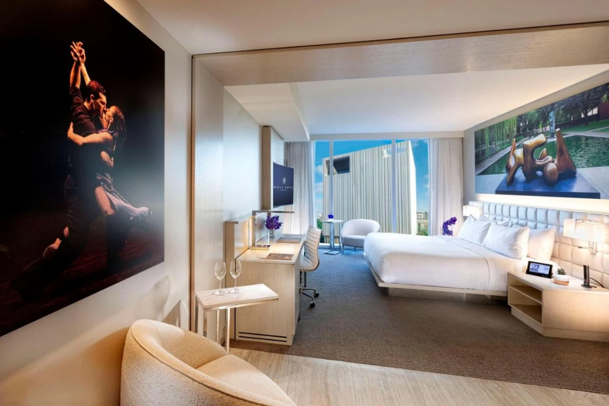 HALL Arts Hotel Dallas Curio Collection by Hilton - Hotel Photo 22