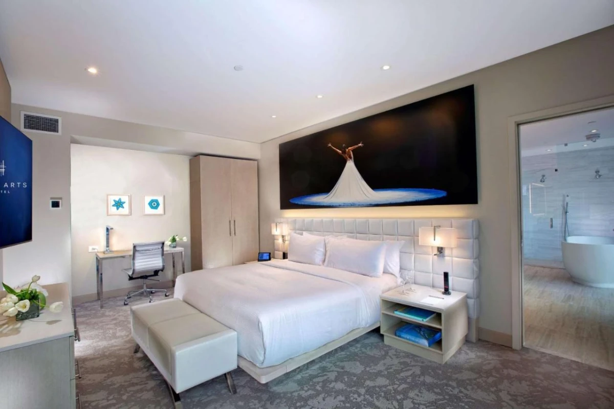 HALL Arts Hotel Dallas Curio Collection by Hilton - Hotel Photo 34