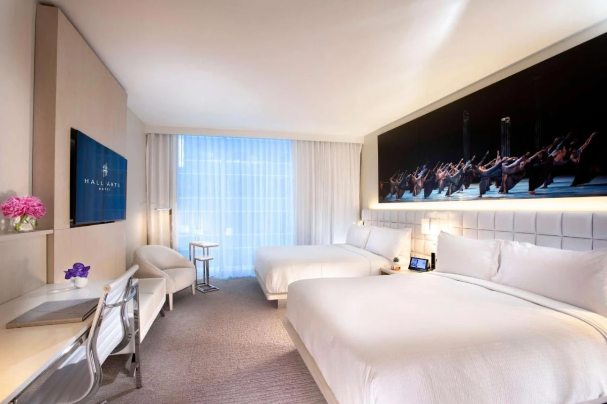 HALL Arts Hotel Dallas Curio Collection by Hilton - Hotel Photo 35