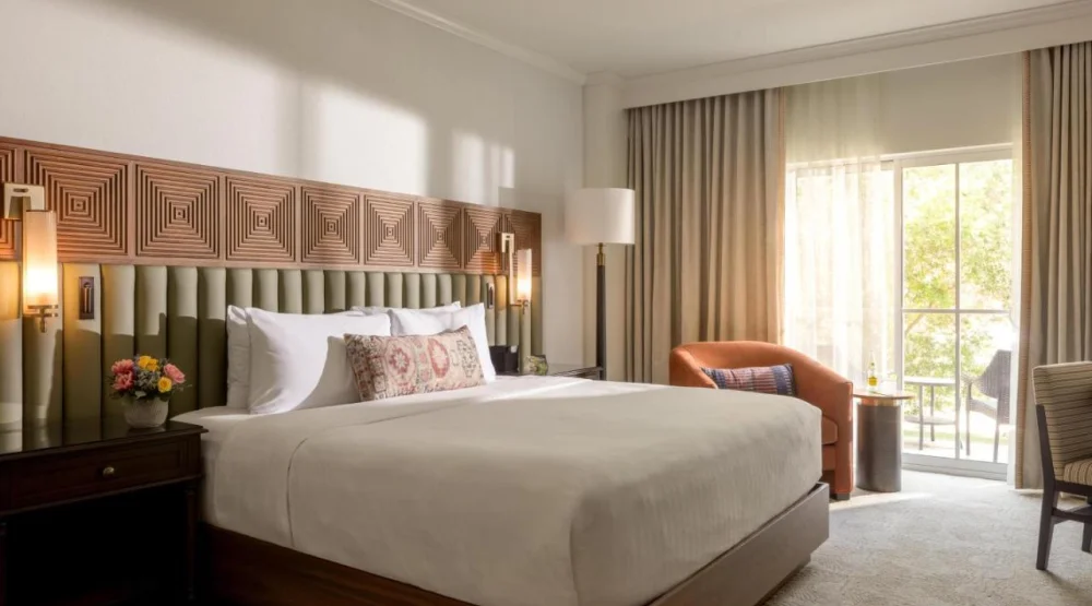 Deluxe King Room at La Cantera Resort & Spa