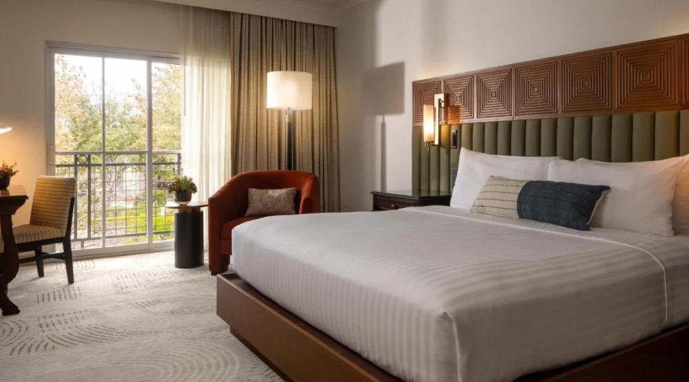 Deluxe King Room with City View at La Cantera Resort & Spa