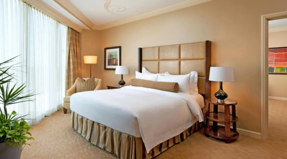 One Bedroom Corner Astor Suite with King Bed at The St. Regis Houston