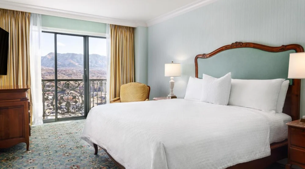 Executive Suite City View One King at Grand America Hotel