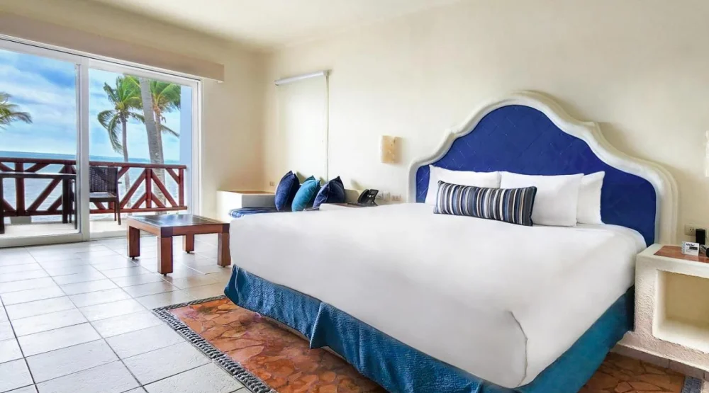 Master Suite at Desire Riviera Maya Pearl Resort