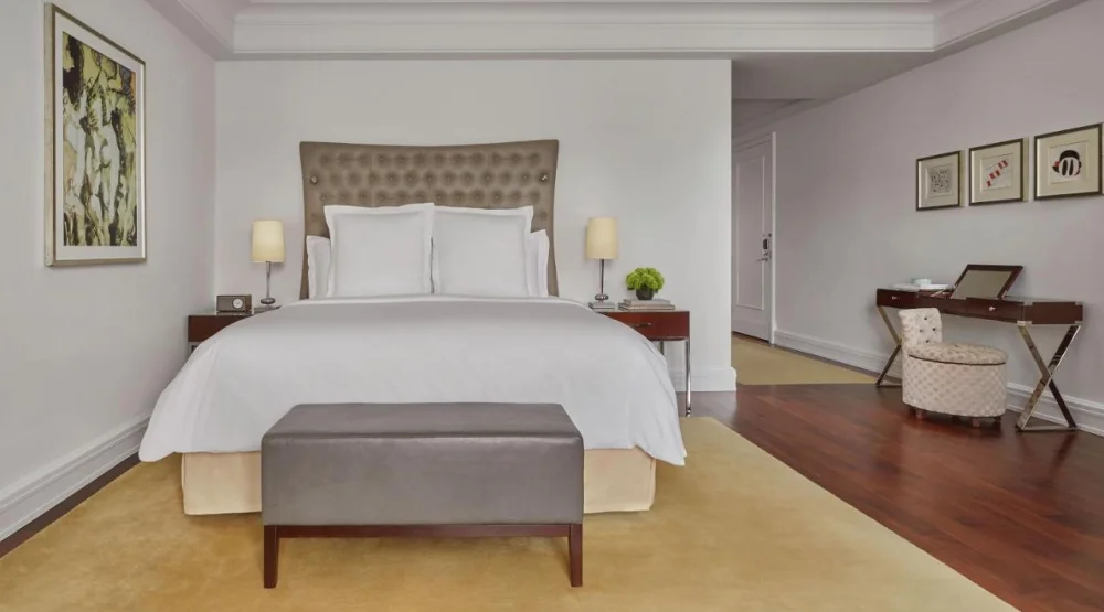 Deluxe Canal King at Rosewood Washington DC