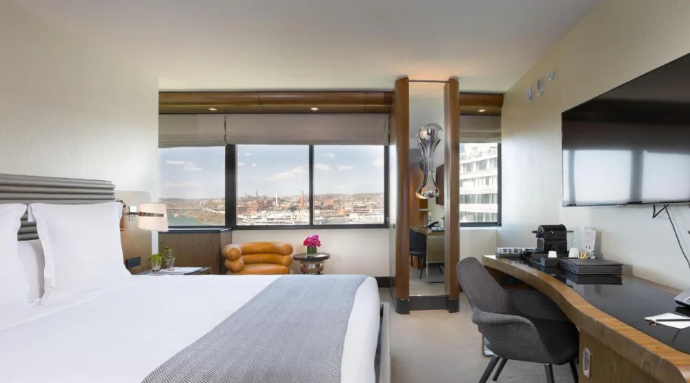 Deluxe King Room with A River View at The Watergate Hotel