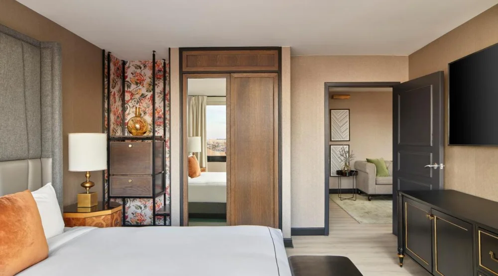 Viceroy King Suite at Viceroy Washington DC