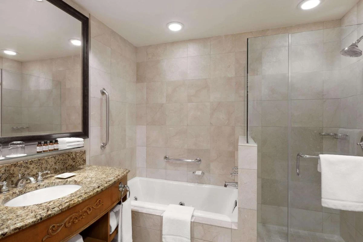 Fairmont Chateau Lake Louise - Hotel Photo 5