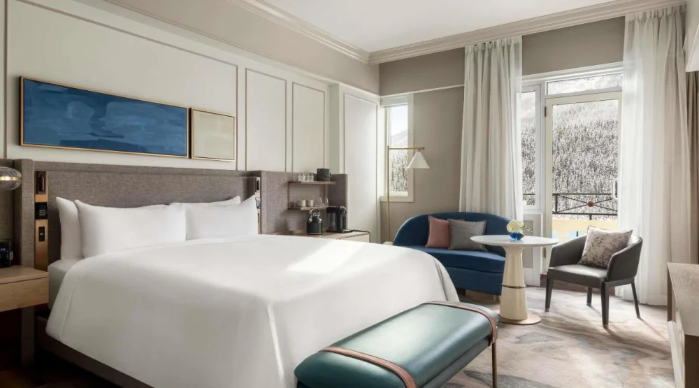 Deluxe Room with Lake View at Fairmont Chateau Lake Louise