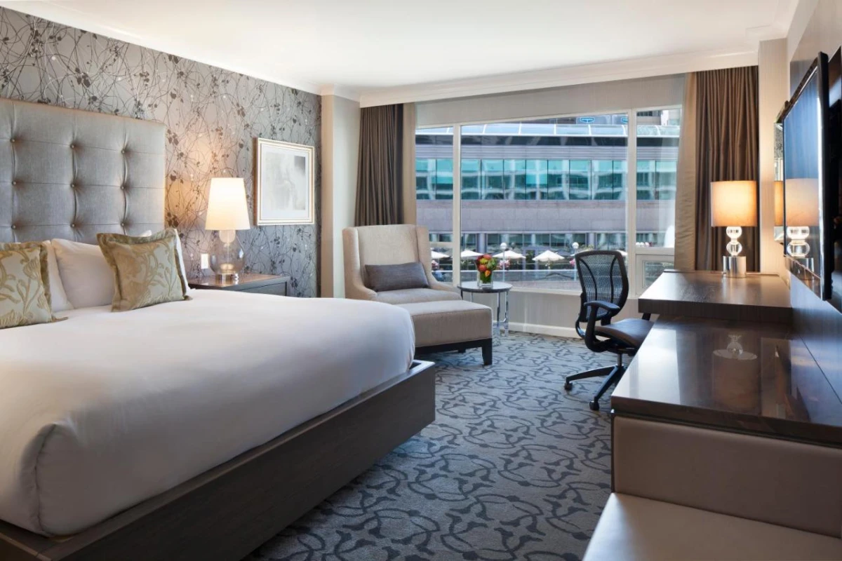 Fairmont Waterfront Hotel - Hotel Photo 12