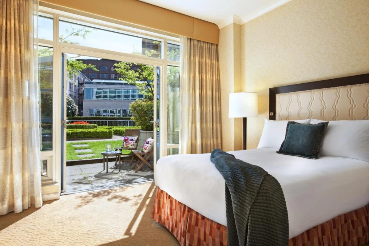 Fairmont Waterfront Hotel - Hotel Photo 27